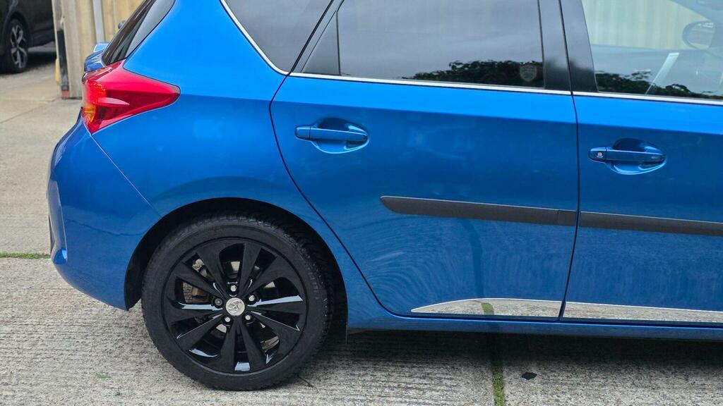 Toyota Auris D-4d Active Blue #66