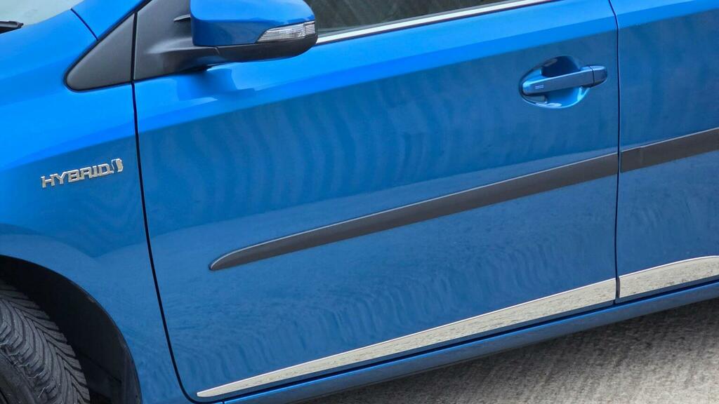 Toyota Auris D-4d Active Blue #73