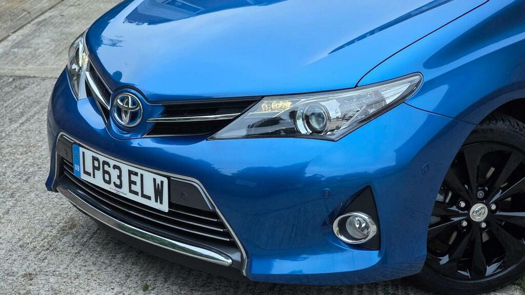 Toyota Auris D-4d Active Blue #80