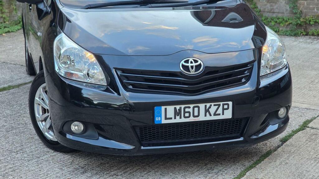 Toyota Verso Black #72