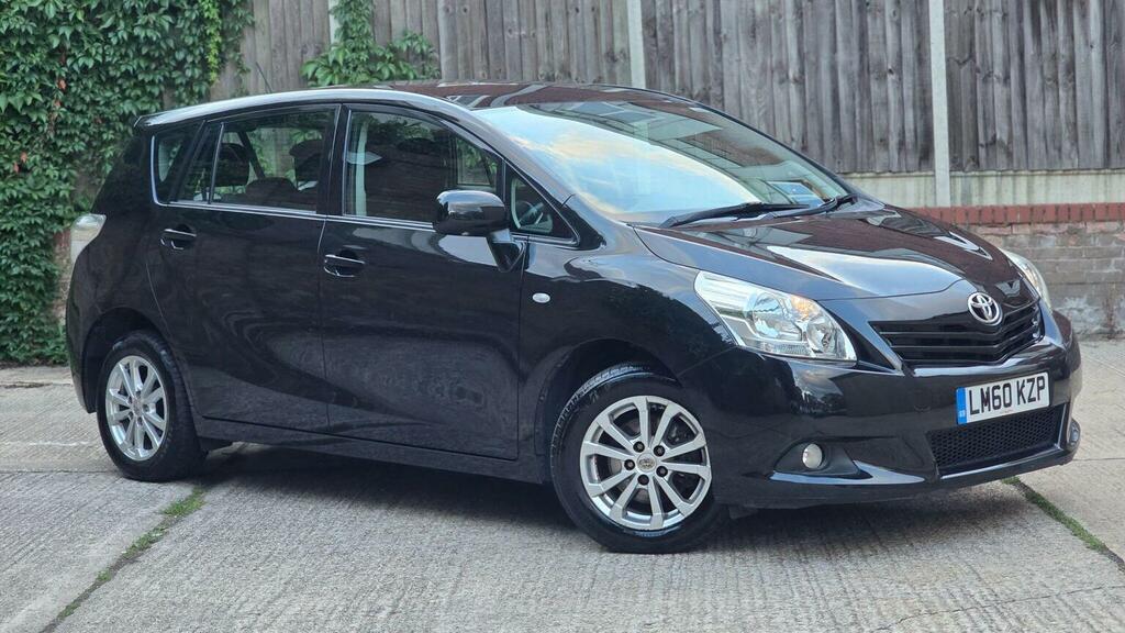 Toyota Verso Black #78