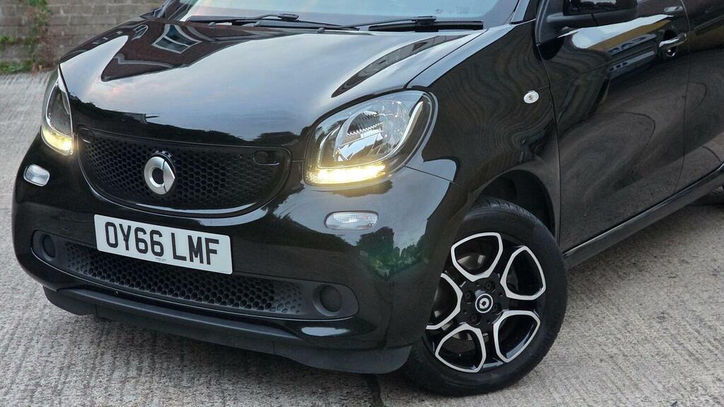 Smart Forfour 1.0 Passion Twinamic 20 Pound Tax, Park Sensors Red #50