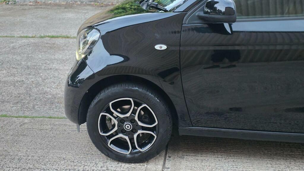 Smart Forfour 1.0 Passion Twinamic 20 Pound Tax, Park Sensors Red #40