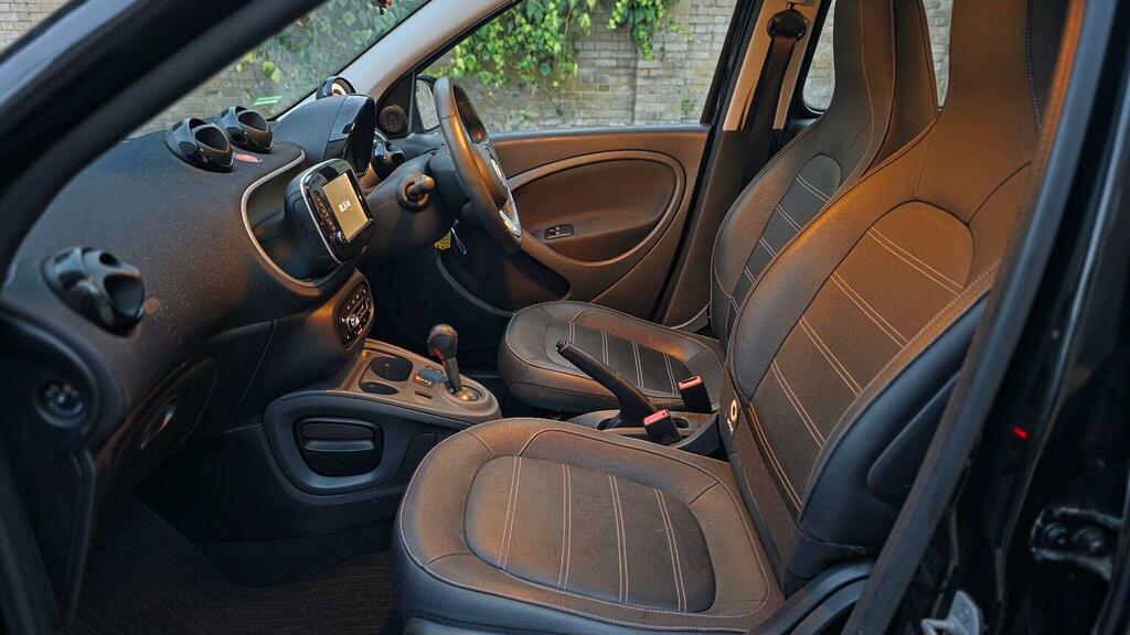 Smart Forfour 1.0 Passion Twinamic 20 Pound Tax, Park Sensors Red #11