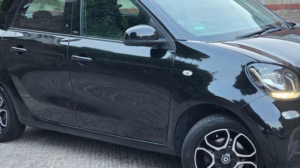 Smart Forfour 1.0 Passion Twinamic 20 Pound Tax, Park Sensors Red #57