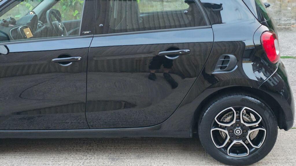 Smart Forfour 1.0 Passion Twinamic 20 Pound Tax, Park Sensors Red #41