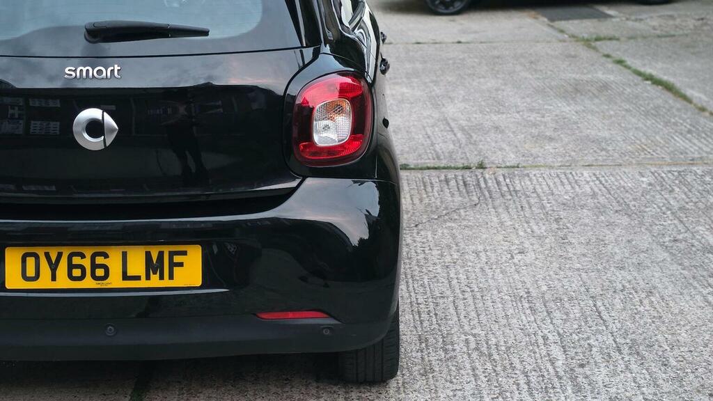 Smart Forfour 1.0 Passion Twinamic 20 Pound Tax, Park Sensors Red #43