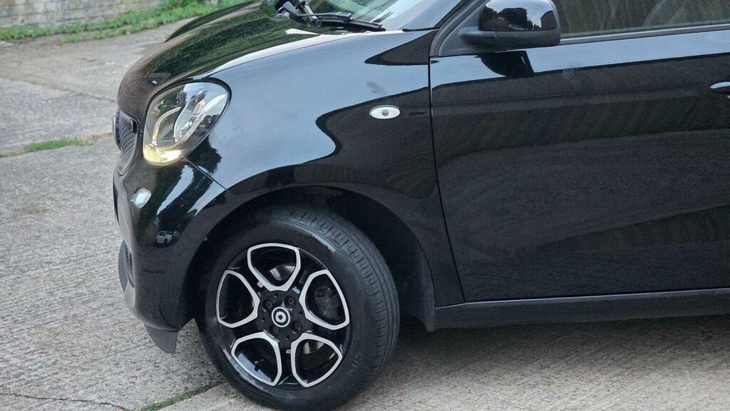 Smart Forfour 1.0 Passion Twinamic 20 Pound Tax, Park Sensors Red #49