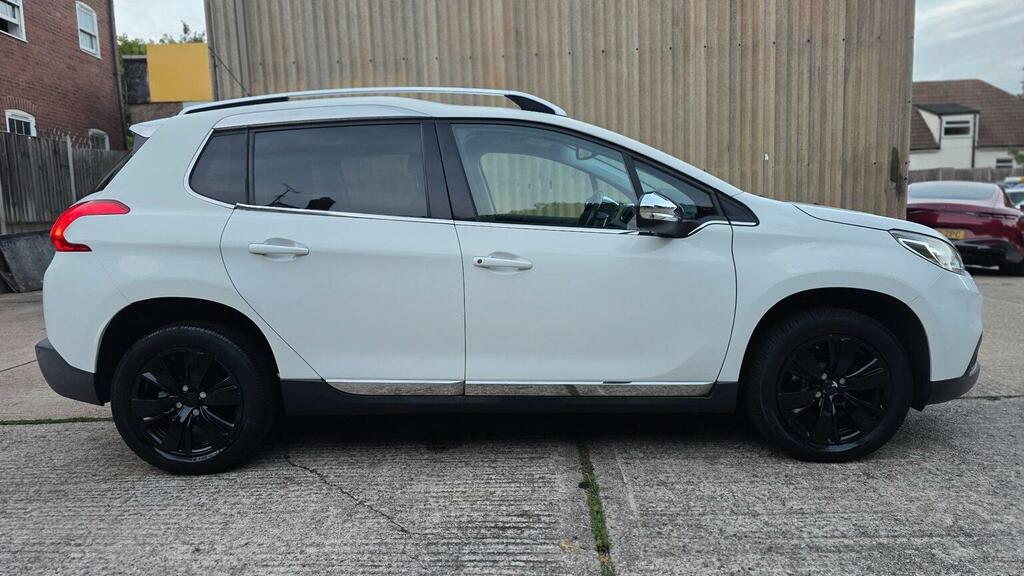 Peugeot 2008 1.2 E-vti Puretech Allure Egc Euro 6 Ss White #5