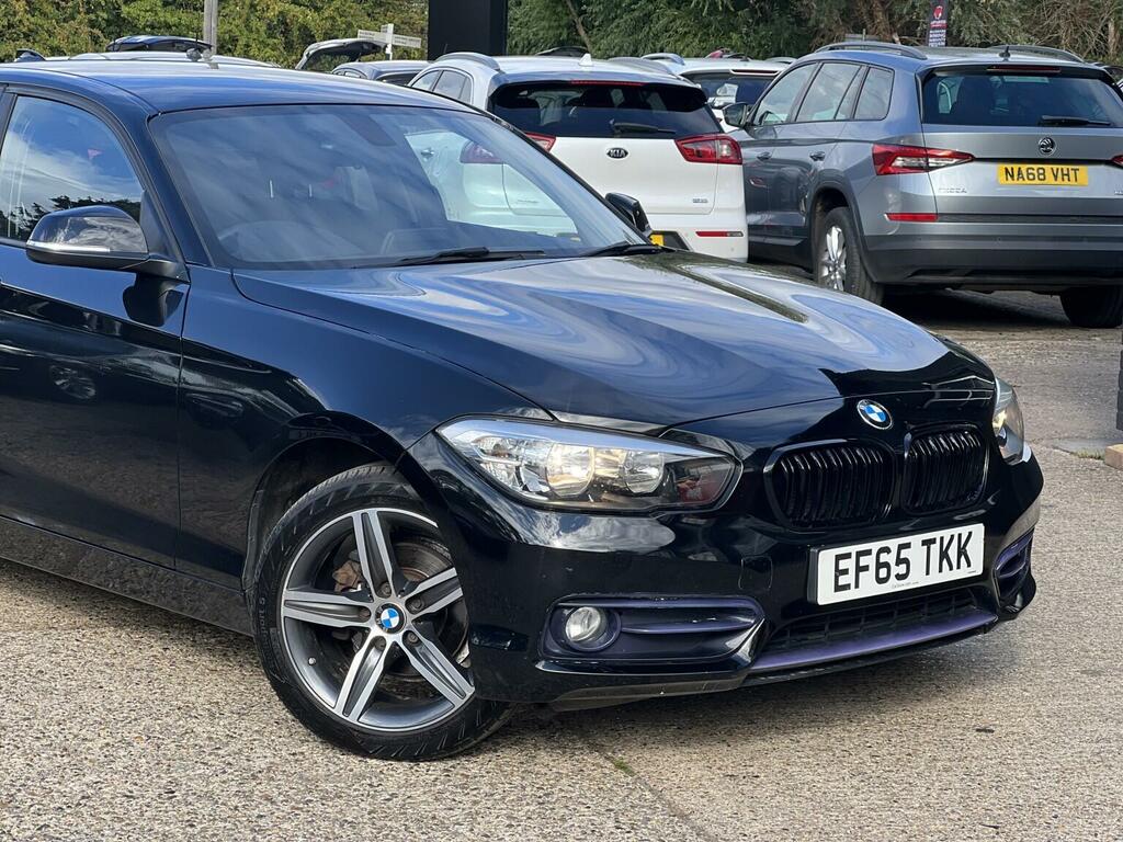 BMW 1 Series Sport Black #3