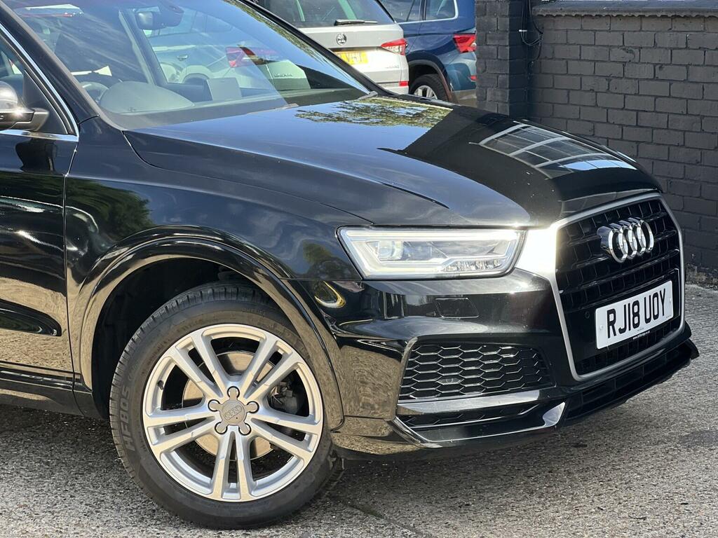 Audi Q3 S Line Edition Black #4