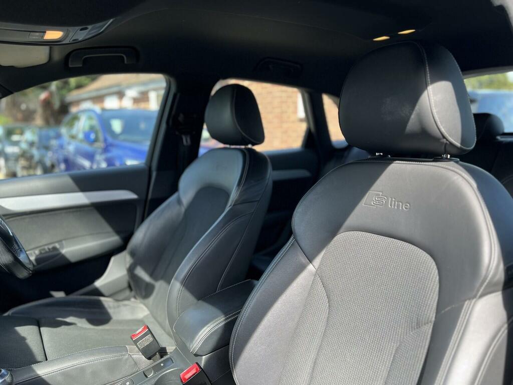 Audi Q3 2.0 Tdi S Line Edition #33
