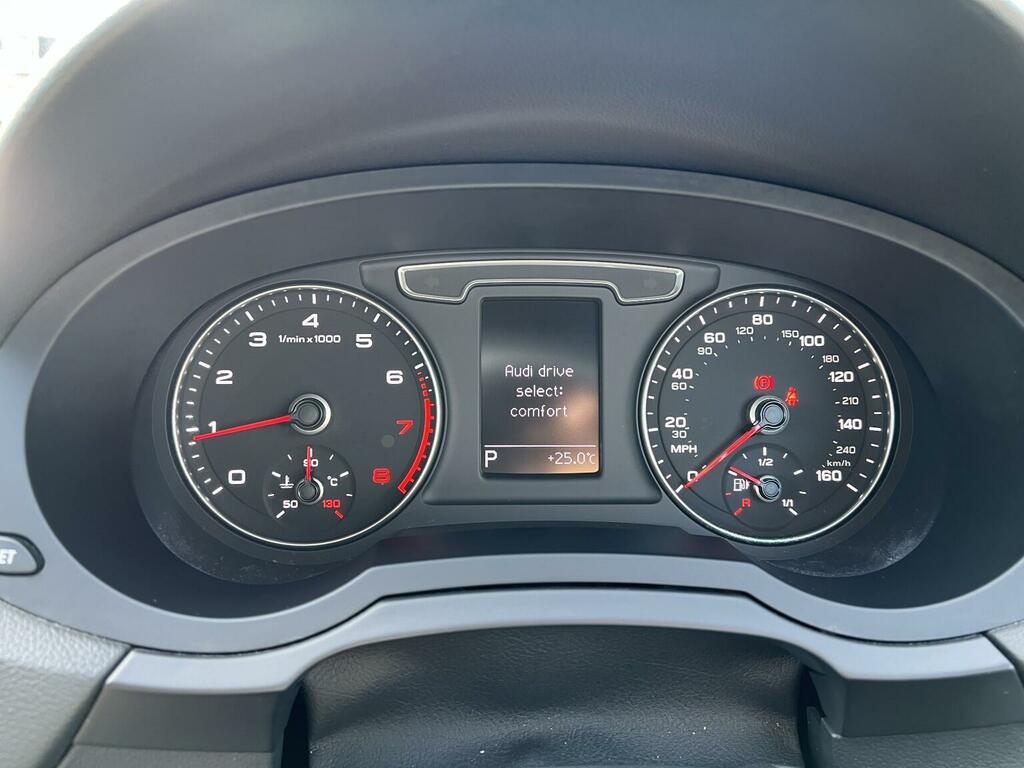 Audi Q3 2.0 Tdi S Line Edition #67