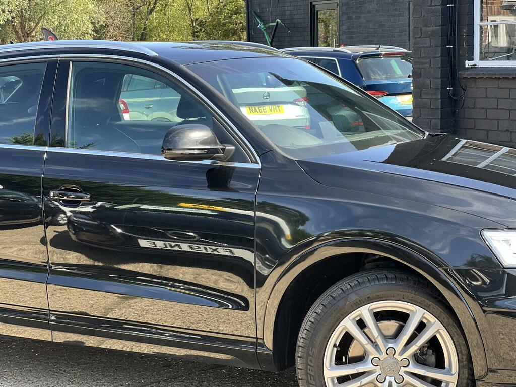 Audi Q3 S Line Edition Black #5
