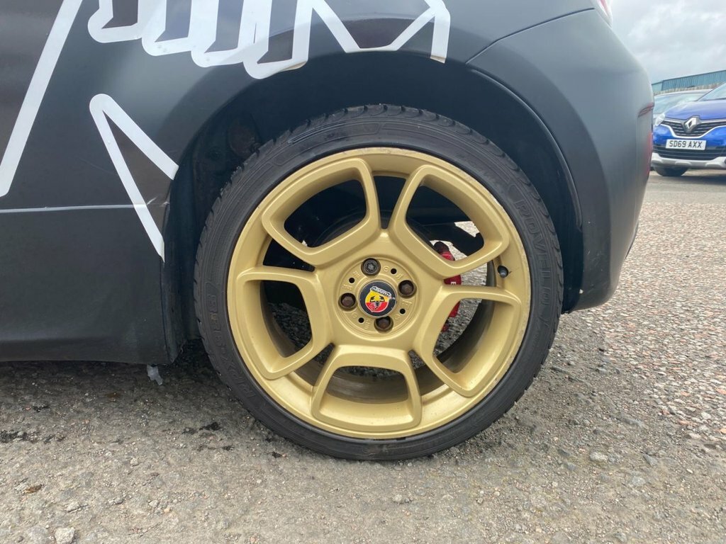 Abarth 500 T-jet Hatchback Red #10