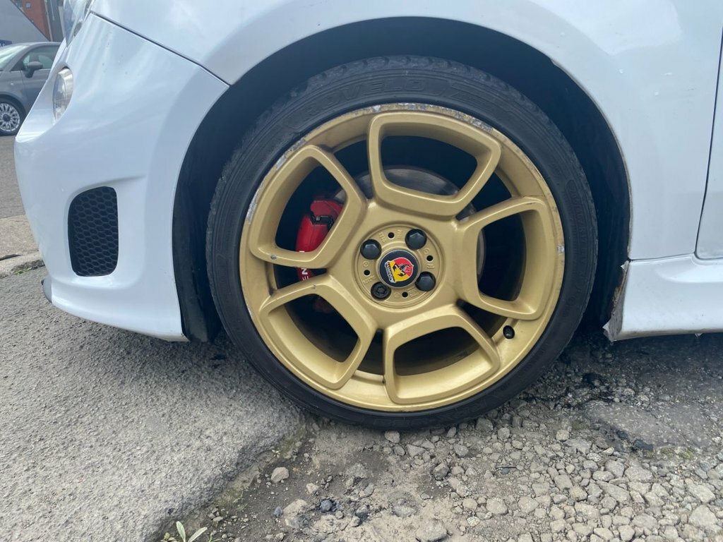 Abarth 500 T-jet Hatchback Red #9