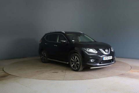 Nissan X-Trail 2016 16 1.6 Black