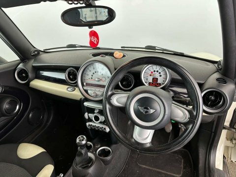 Mini Convertible Convertible 1.6 Cooper Euro 4 200959 Black #10