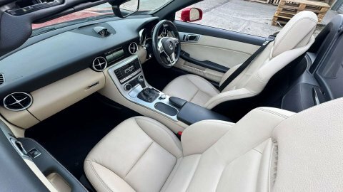 Mercedes-Benz SLK 2015 15 2.1 Red #5