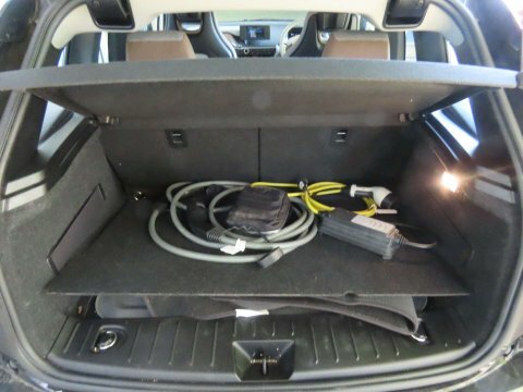 BMW i3 125Kw 42Kwh White #11