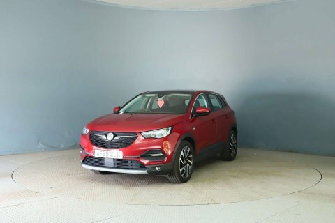 Vauxhall Grandland X 2019 69 1.2 Red #3