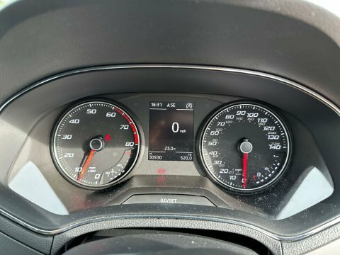 Seat Ibiza 1.0 Tsi 95 Se Silver #10