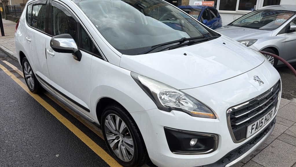 Peugeot 3008 1.6 Blue Hdi S S Active White #4