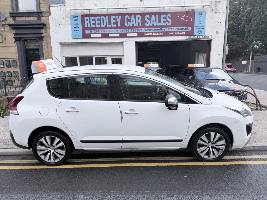 Peugeot 3008 1.6 Blue Hdi S S Active White
