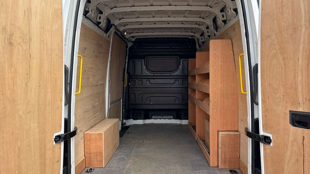 Volkswagen Crafter 2.0 Crafter Cr35 Trendline Tdi White #3