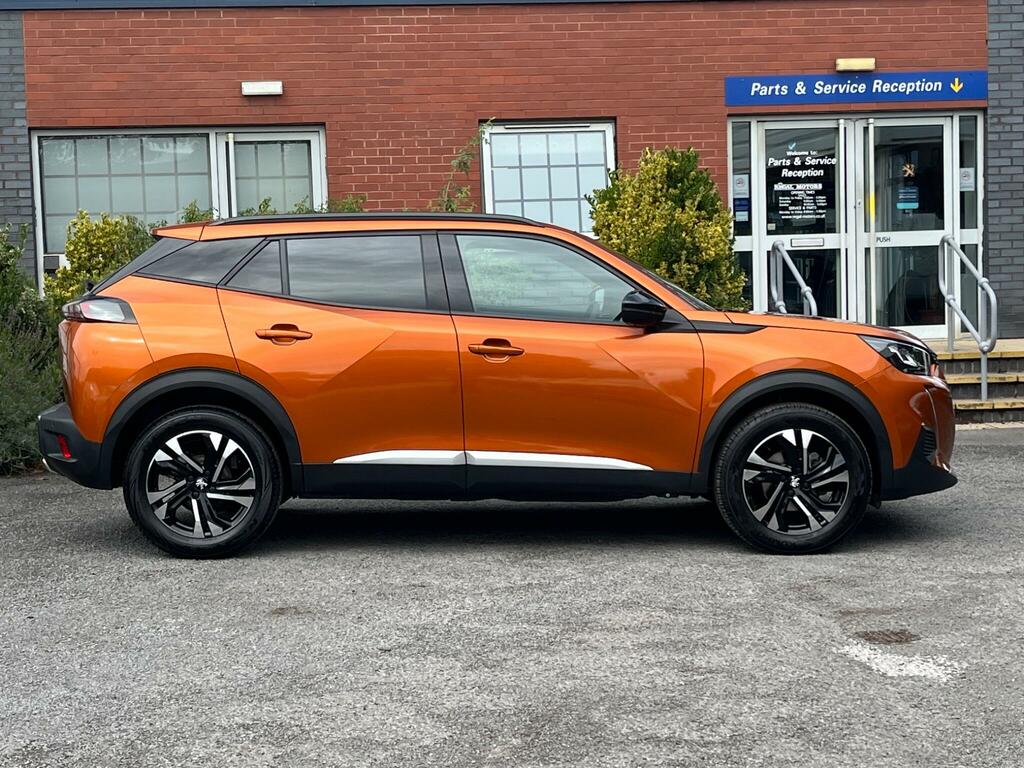 Peugeot 2008 1.2 Puretech Allure Premium Suv Eat E #6
