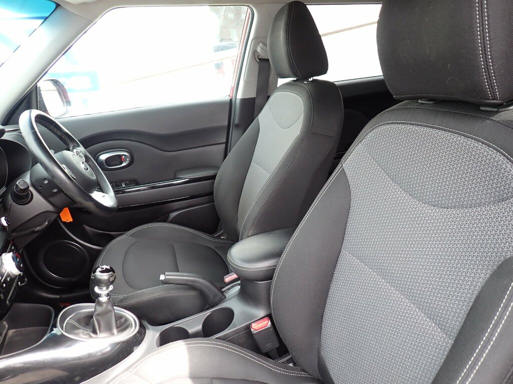 Kia Soul 1.6 Gdi 2 Suv Euro 6 130 Bhp Red #3