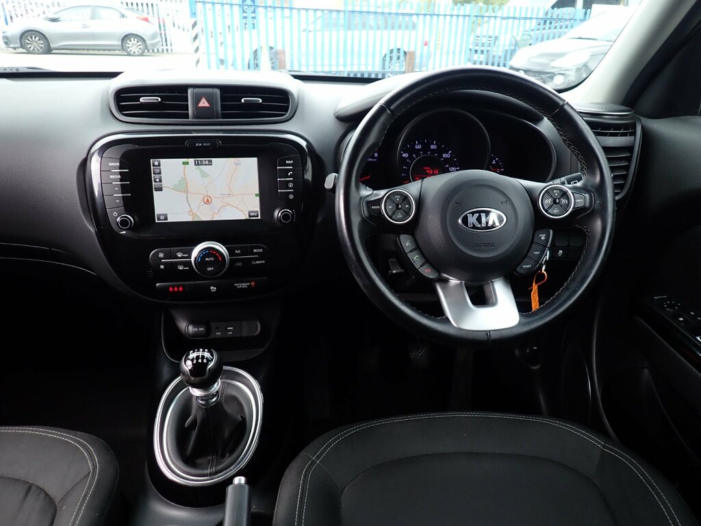 Kia Soul 1.6 Gdi 2 Suv Euro 6 130 Bhp Red #2