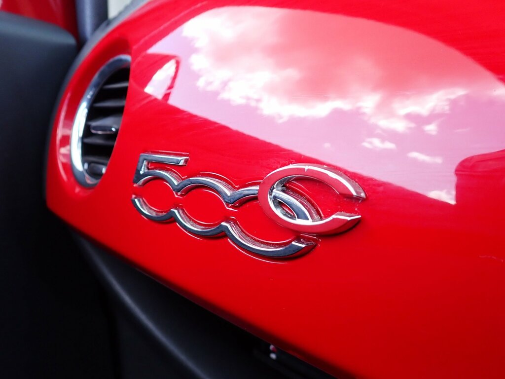 Fiat 500C 1.2L Colour Therapy Red #11