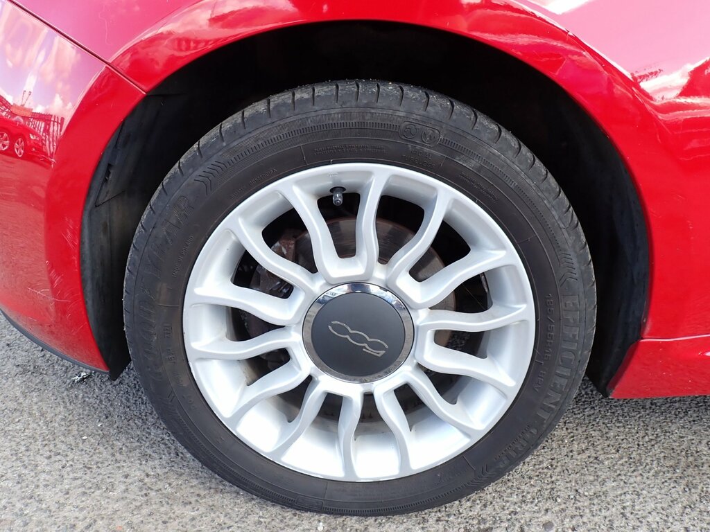 Fiat 500C 1.2L Colour Therapy Red #32
