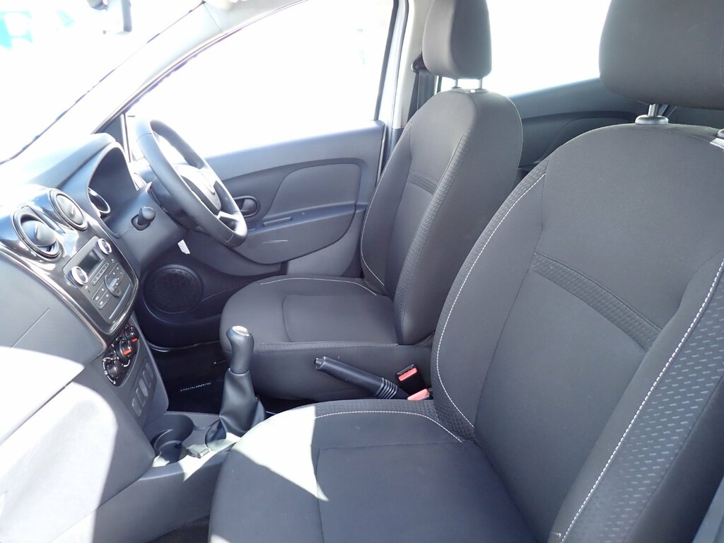 Dacia Sandero 1.0 Sce Essential Hatchback Euro White #3