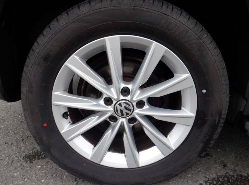 Volkswagen Tiguan S Black #22