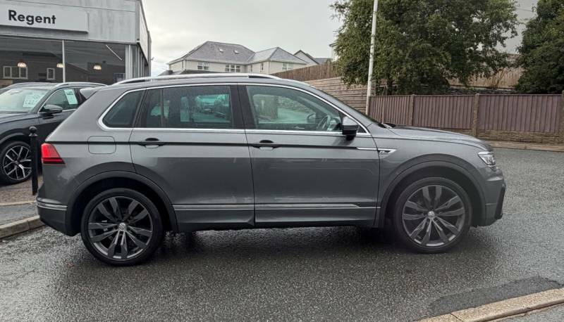 Volkswagen Tiguan Tdi Bluemotion Tech Se Navigation Green #9