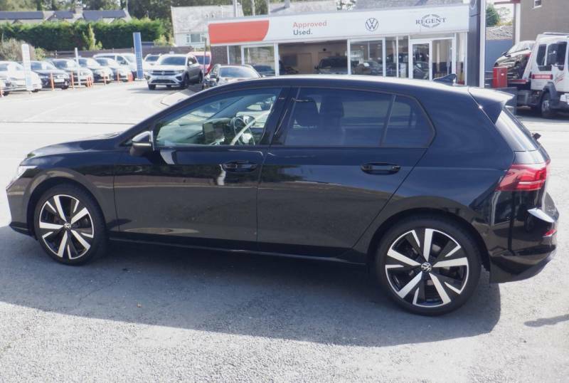 Volkswagen Golf 1.5 Etsi 150 Match Dsg 2025 Black #5