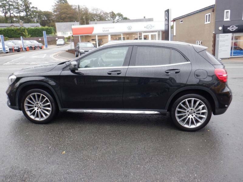 Mercedes-Benz GLA Class Gla 200 Amg Line Edition 1.6 Black #5