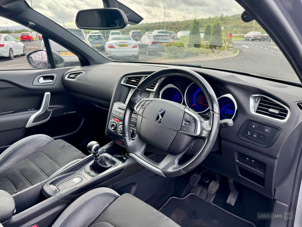 DS DS 4 Crossback Bluehdi Ss 5-Door Purple #11