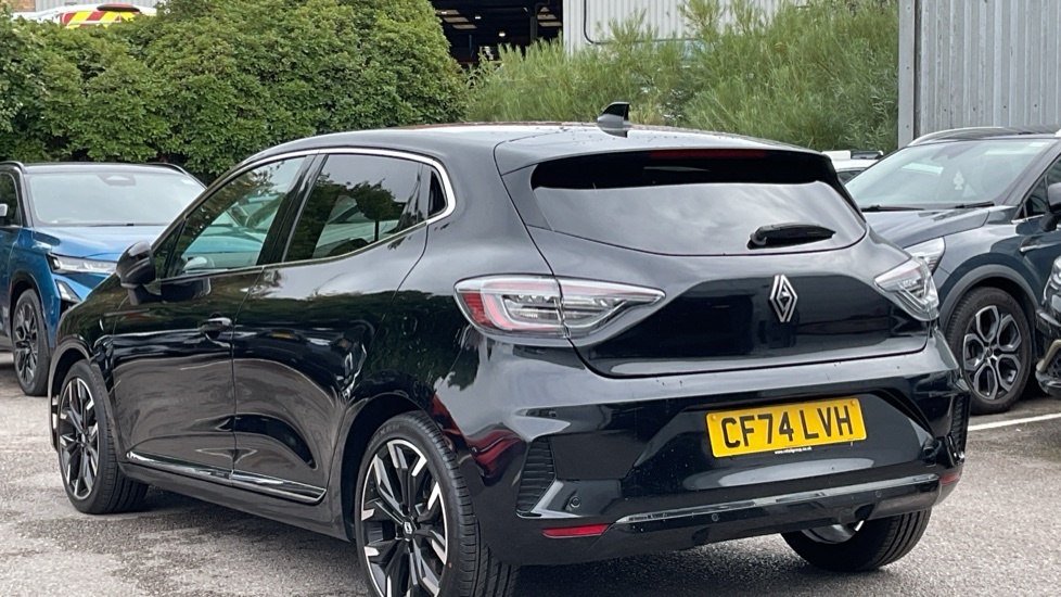 Renault Clio Renault Clio 1.6 E-tech Full Hybrid 145 Techno CF74LVH Black #3