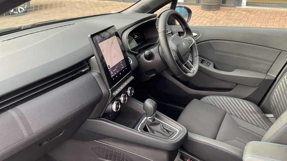 Renault Clio Renault Clio 1.6 E-tech Full Hybrid 145 Esprit Alp BK75WAE Black #6
