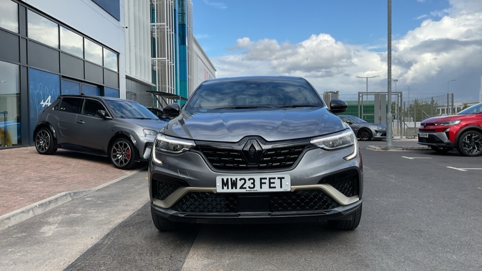 Renault Arkana Renault Arkana 1.6 E-tech Hybrid 145 Engineered MW23FET Grey #4