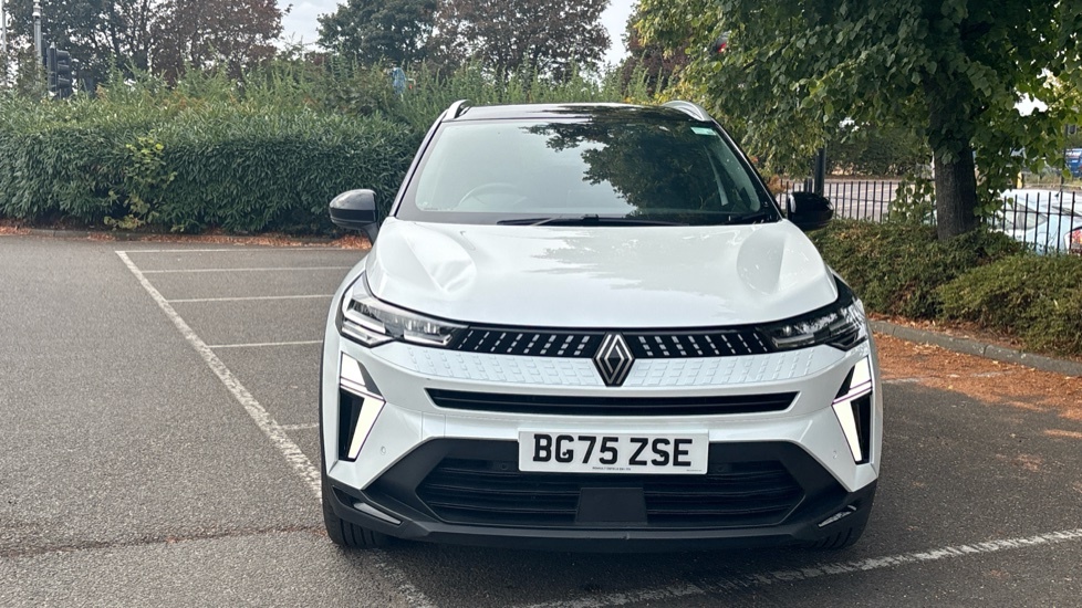 Renault Captur Renault Captur 1.8 E-tech Full Hybrid 160 Techno 5 BG75ZSE White #4