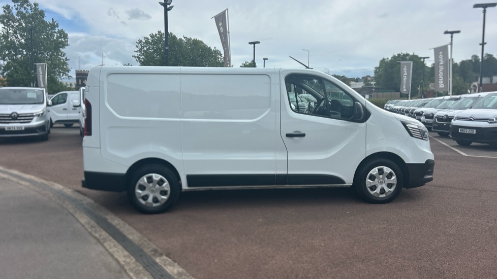 Renault Trafic Trafic Sl30 Blue Dci 130 Advance Van NA73UFU White #3