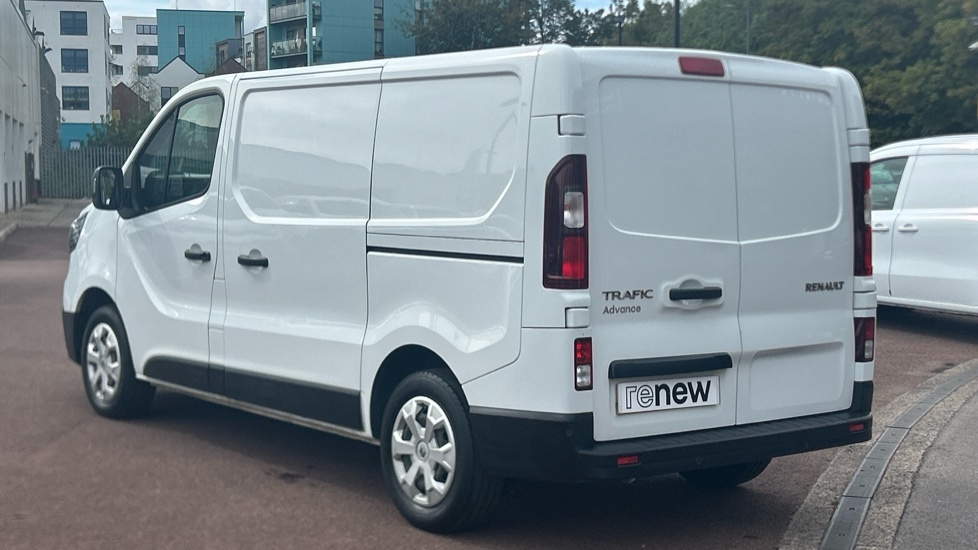 Renault Trafic Trafic Sl30 Blue Dci 130 Advance Van NA73UFU White #4