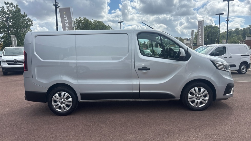Renault Trafic Trafic Sl30 Blue Dci 130 Extra Van YF23JXD Grey #3