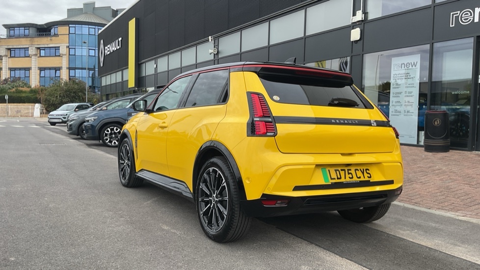 Renault 5 E-Tech Renault 5 90Kw Iconic Five Urban Range 40 Kwh Yellow #3