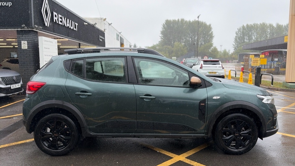 Dacia Sandero Stepway Dacia Sandero Stepway 1.0 Tce Extreme Cvt Green #2