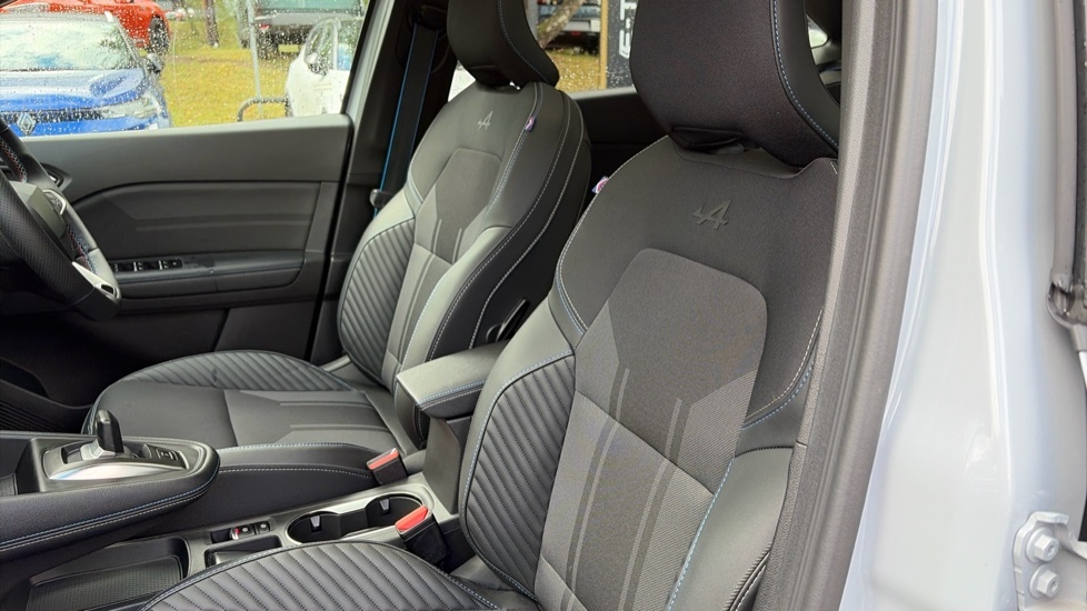Renault Symbioz Techno Black #35